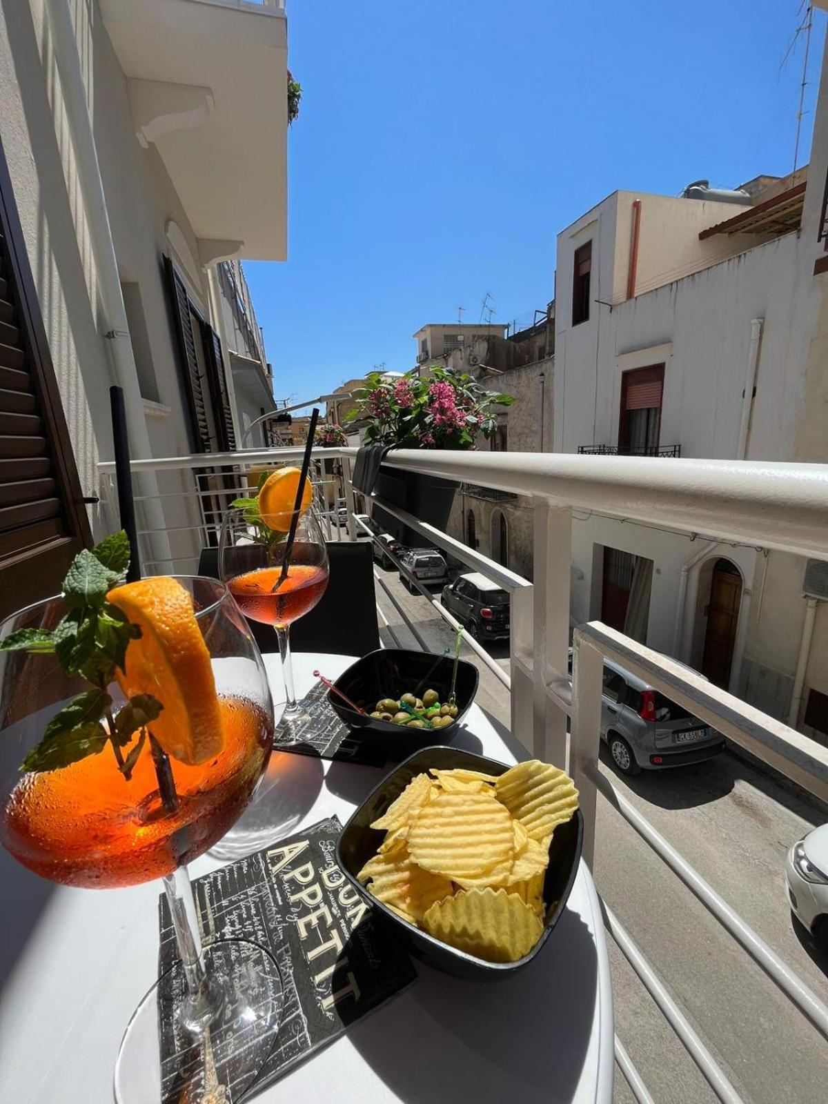 Sicilian Paradise Casa Vacanze Кастеламаре дел Голфо Стая снимка